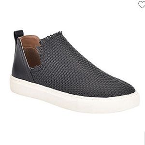 Indigo Rd Womens Slip on Sneaker Flats NWT